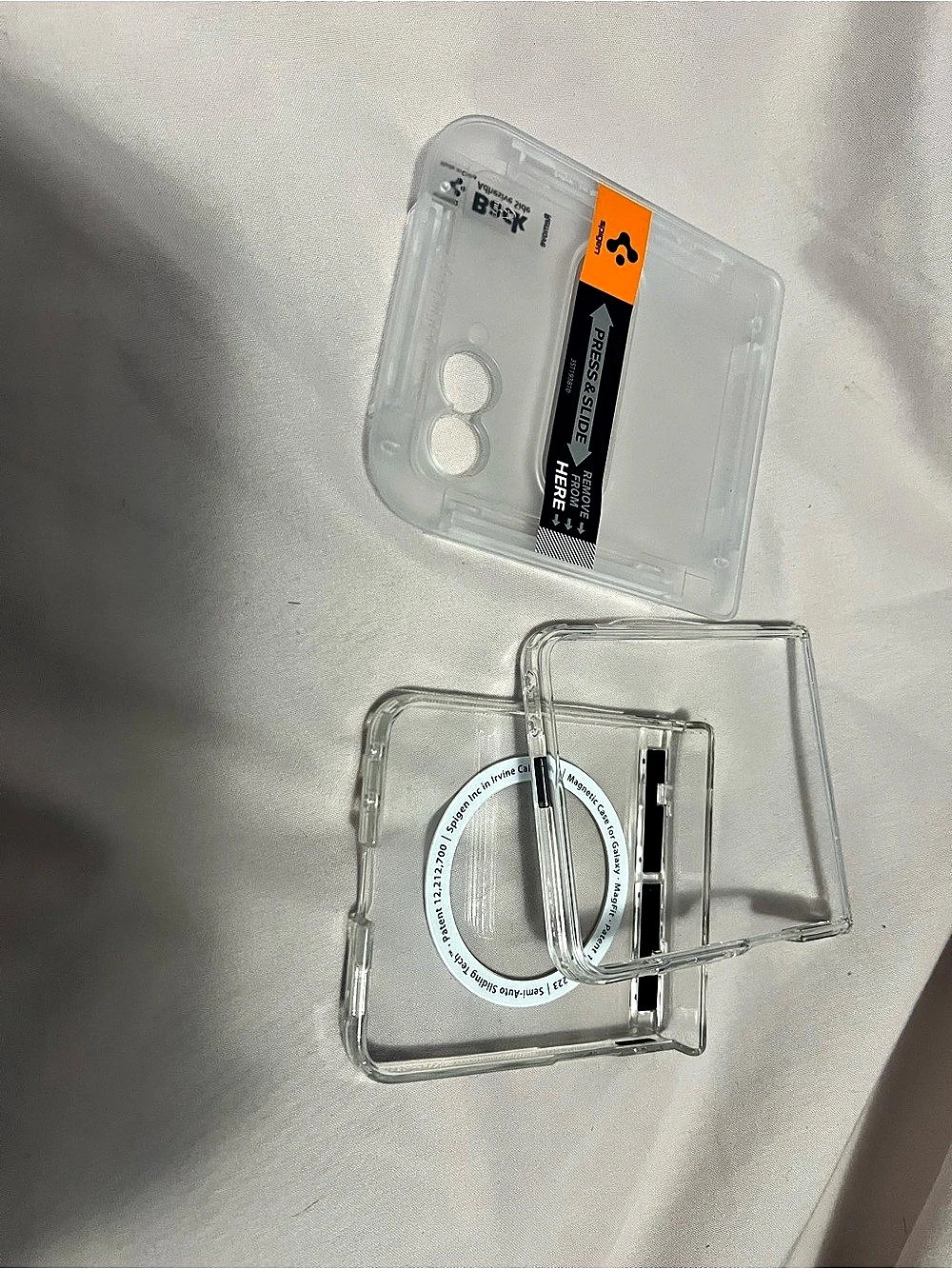 Spigen Z flip 8 magsafe case and glass cover screen protector